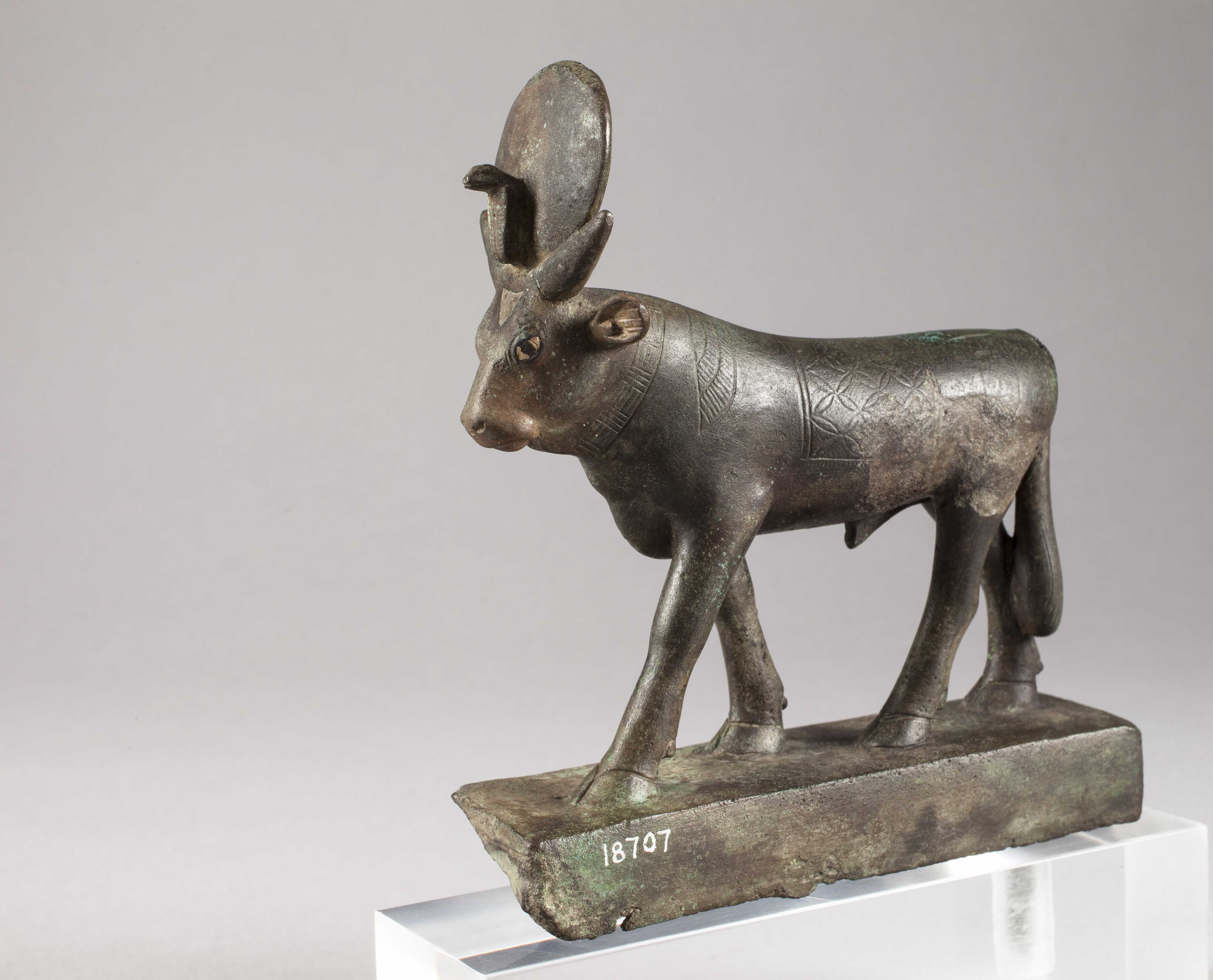 Egyptian Bronze Statuette - inv. 18707