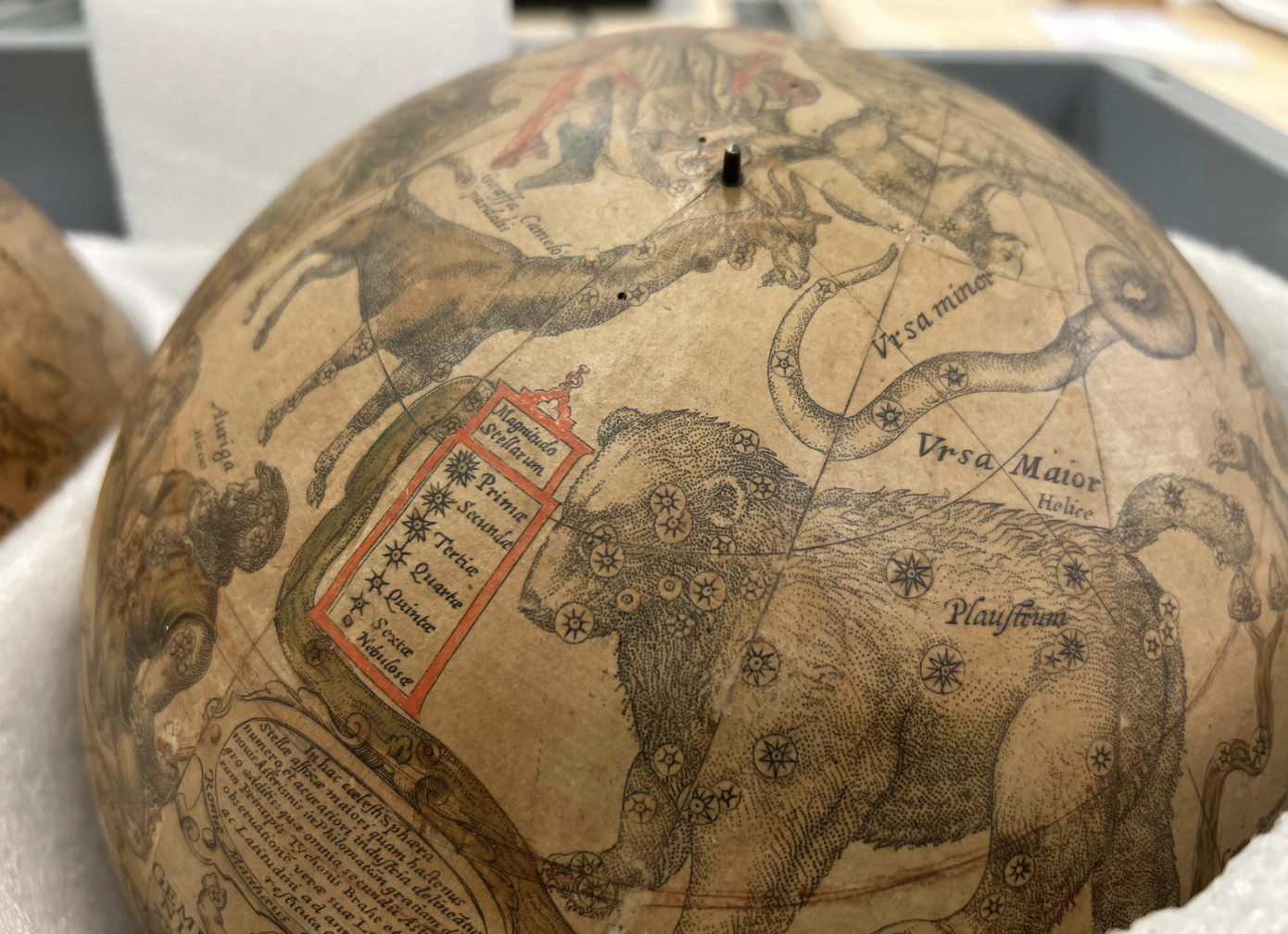Celestial_Globe_2
