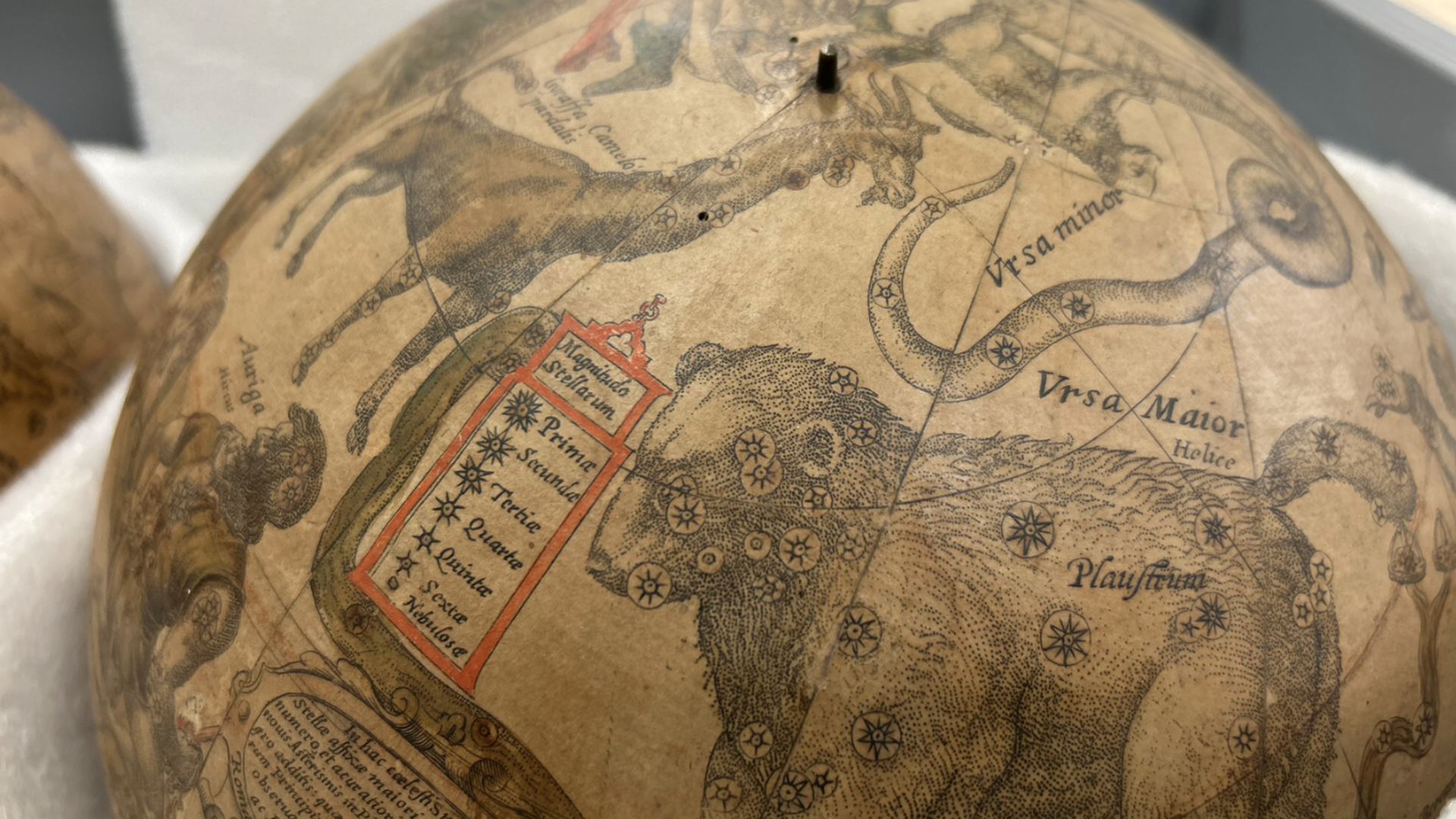 Celestial_Globe_2