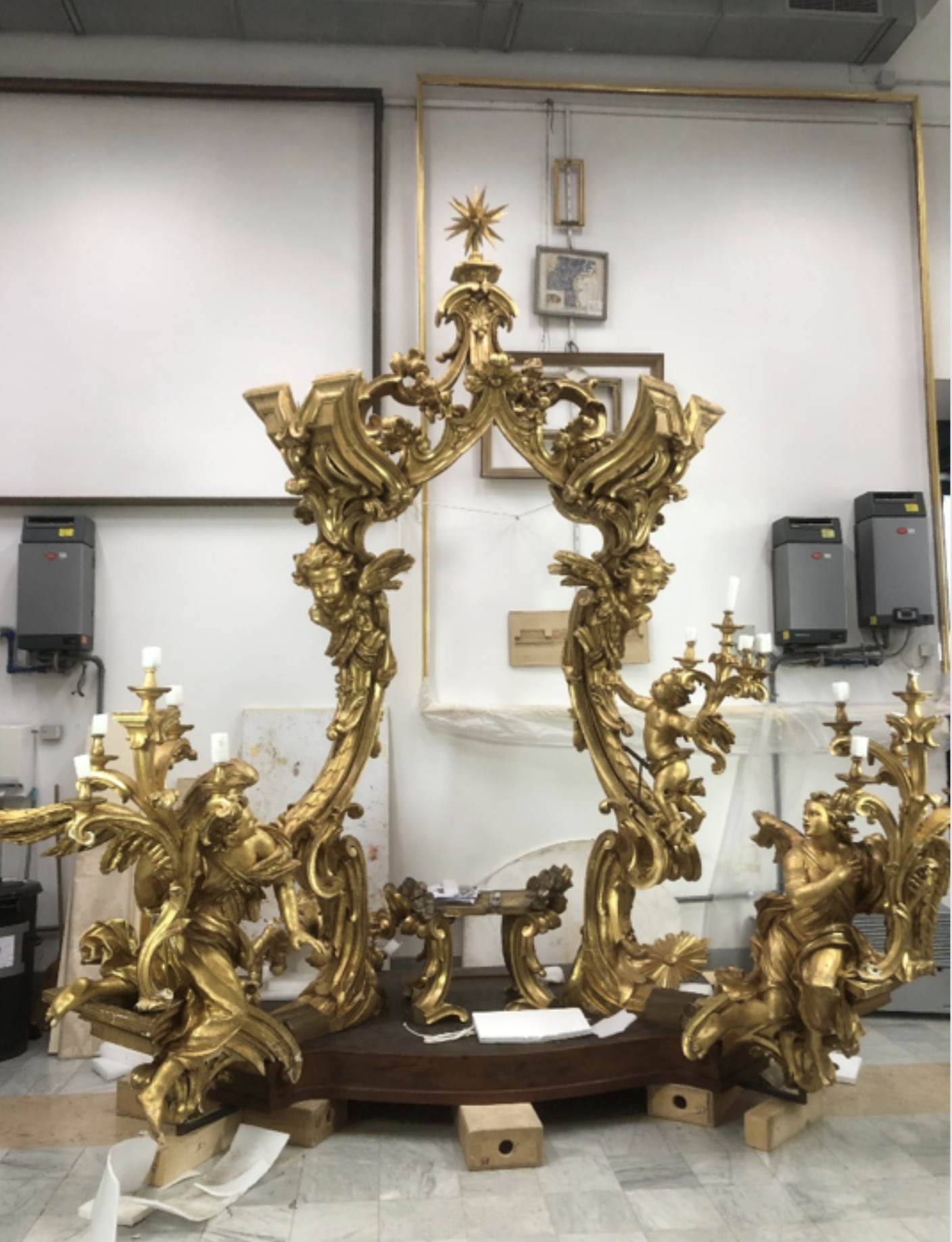 40 hour decorative stand - assembled after restoration
