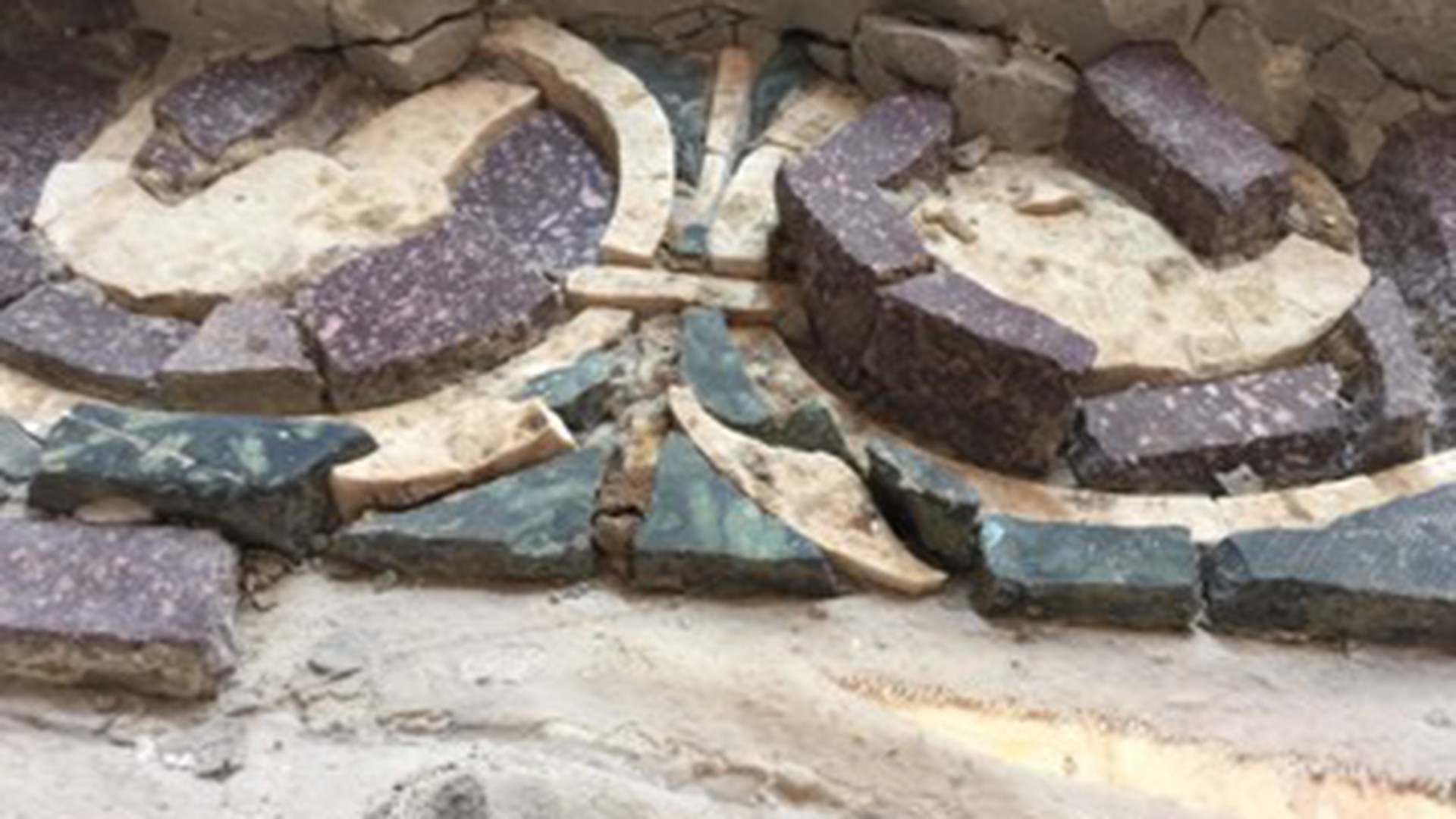 Opus sectile - Under restoration detail