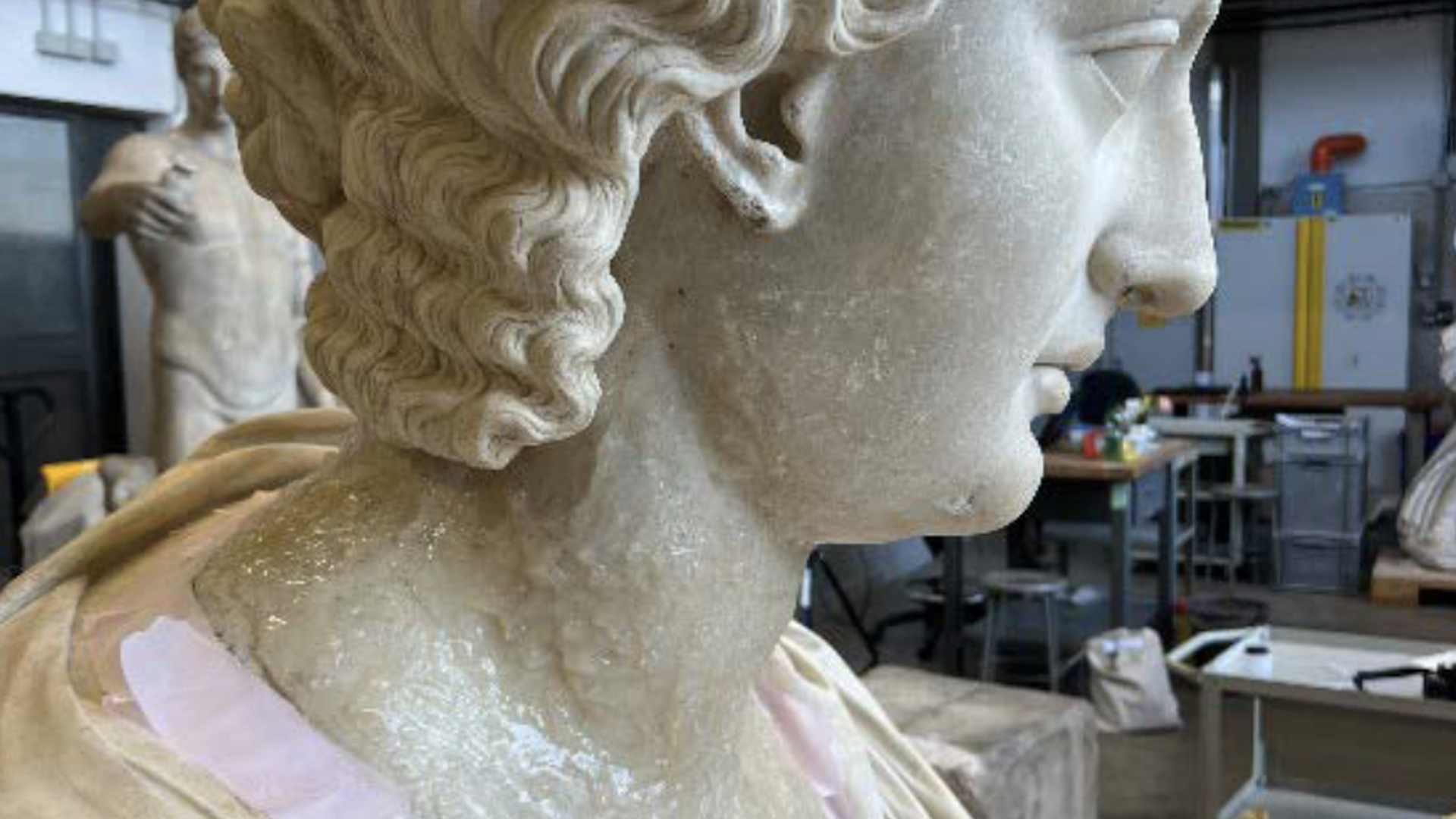 Finishing the cleaning process - Giulia Domna 12