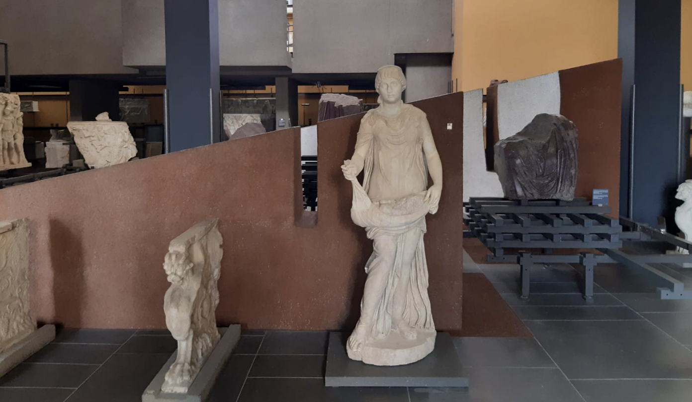 Flora Statue Back on display